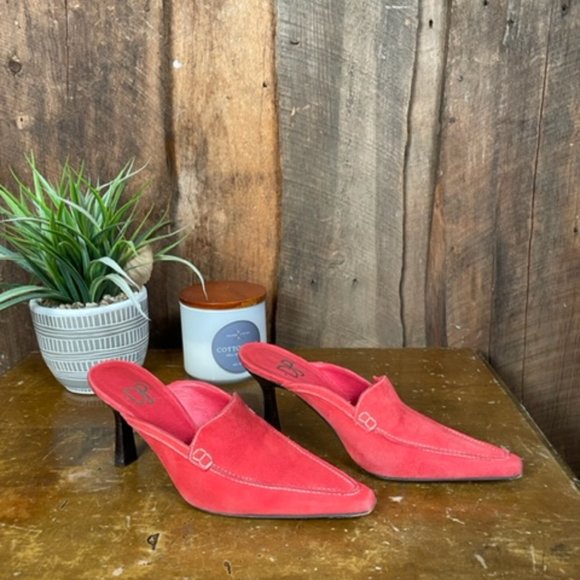 Donald J. Pliner Red Suede Mules - Size 6 1/2 - Picture 4 of 14